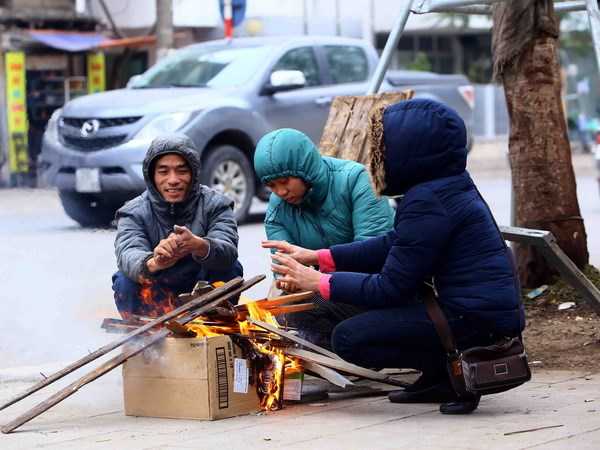 Tin không khí lạnh mạnh mới nhất: Hà Nội rét đậm hai ngày, thấp nhất 12°C