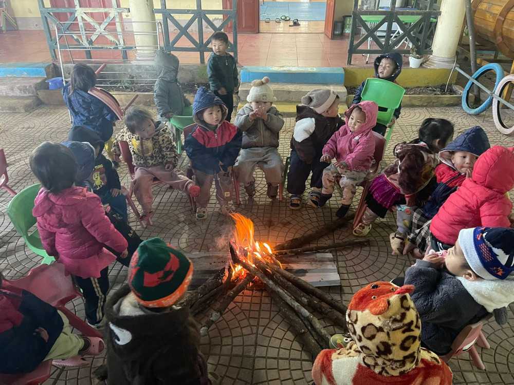 Các trường học vùng cao chủ động phòng, chống rét cho học sinh