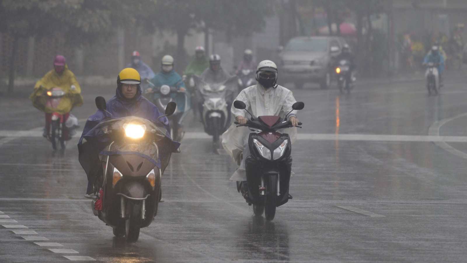 Không khí lạnh tăng cường nhẹ, Bắc bộ mưa phùn nhỏ cùng sương mù