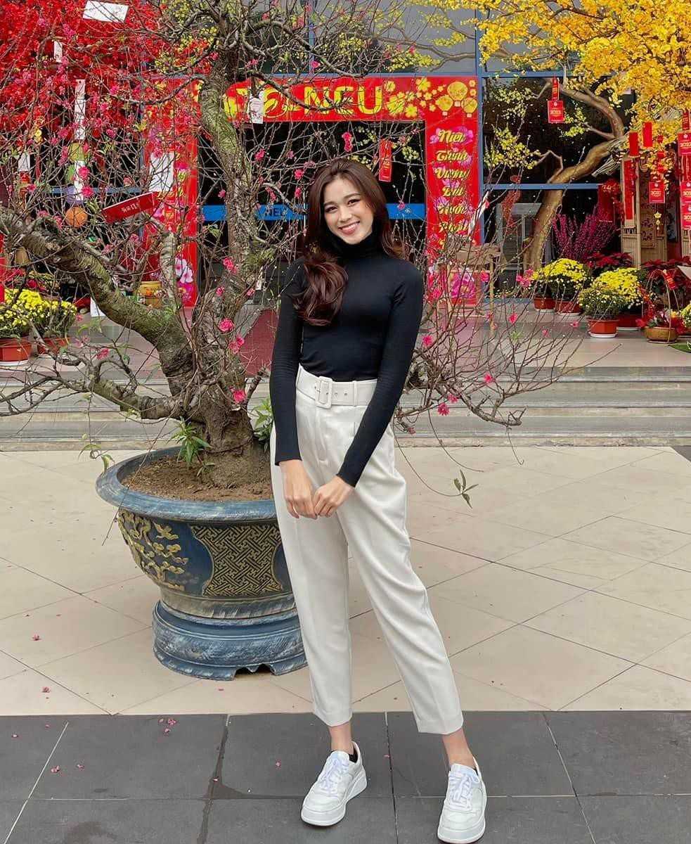 Những mẫu giày đón Tết của Đỗ Thị Hà: Ưu tiên êm chân để tự tin trong từng bước đi