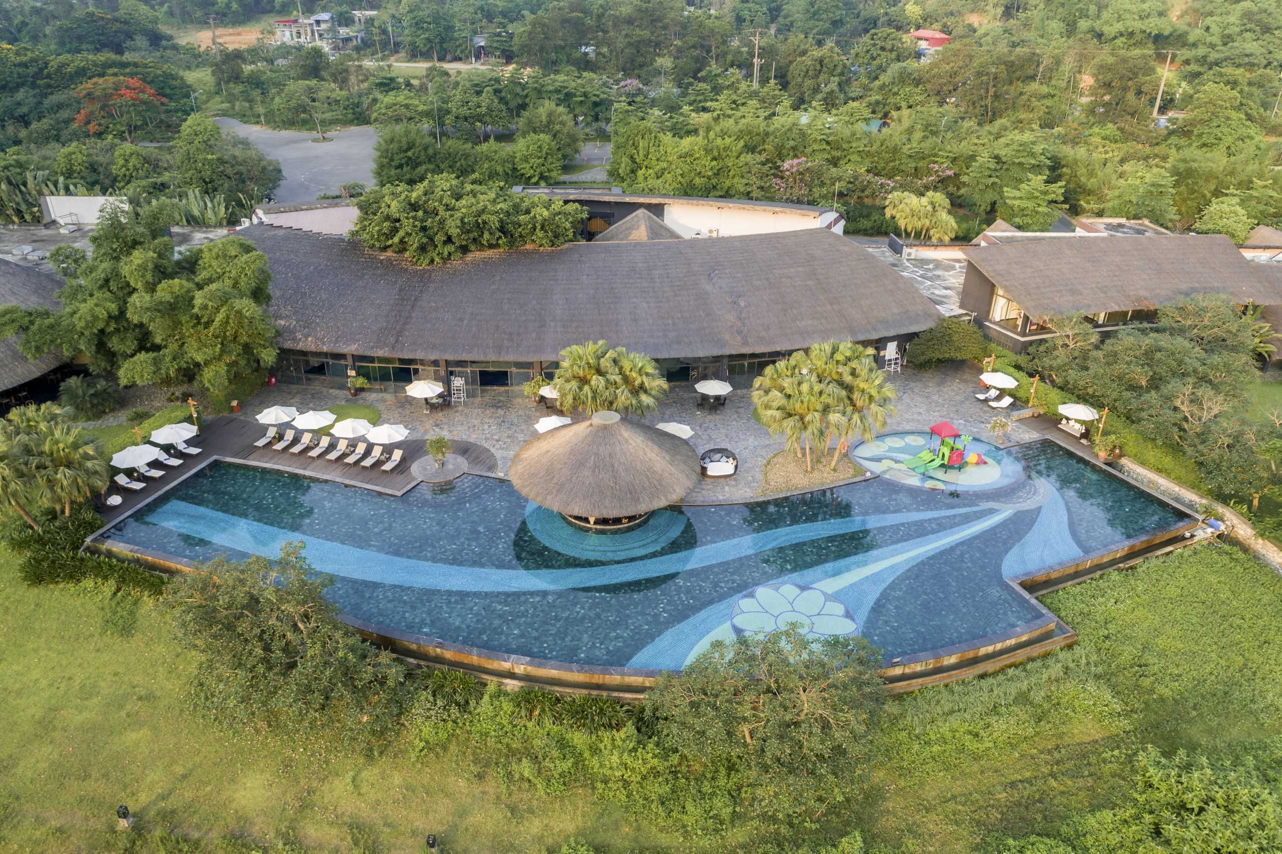 Lưu ngay điểm cắm trại mới view cực xịn tại Serena Resort Kim Bôi