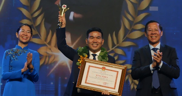 Doanh nhân trẻ cùng tiến