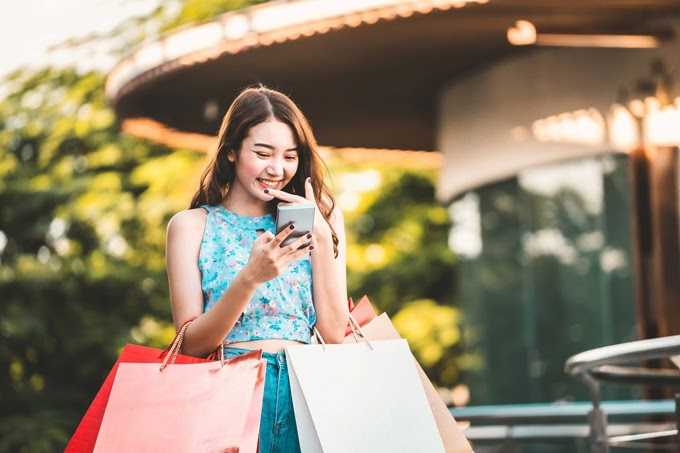 8/3 không còn là “ngày chờ quà” với phụ nữ hiện đại