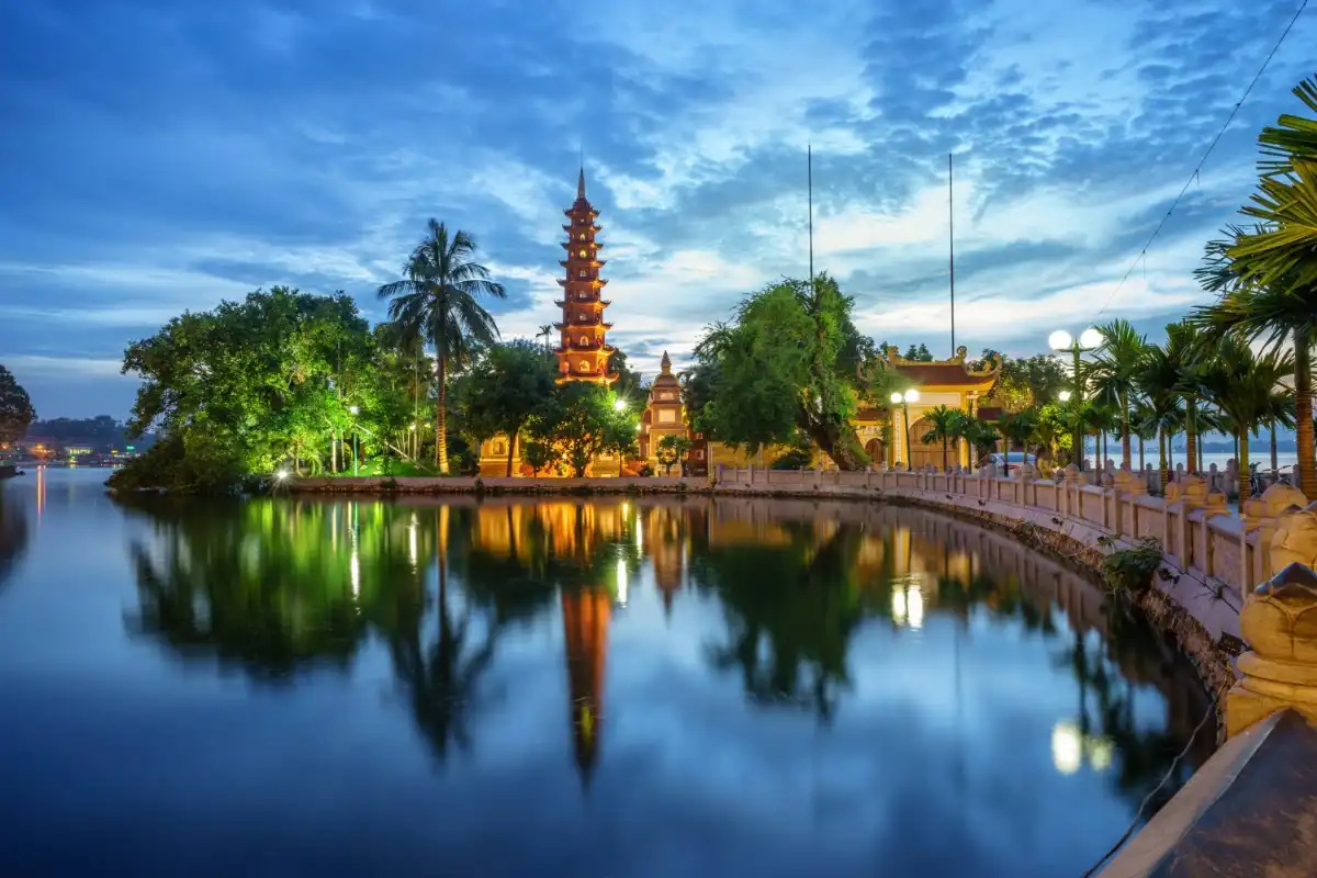 Hà Nội lọt Top 50 thành phố đẹp nhất thế giới: Cú hích đón du khách chất lượng