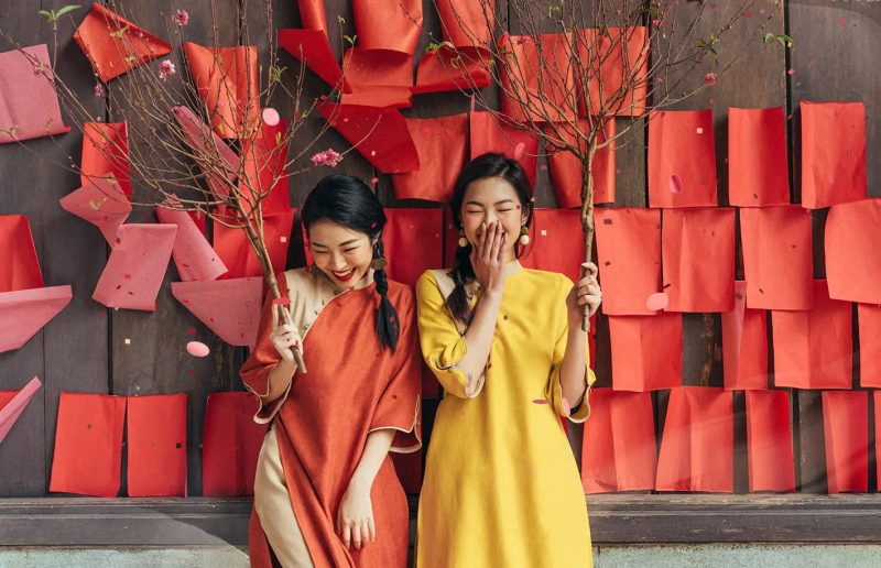 Đầu năm rạng rỡ: Khi phong cách trở thành lời chúc may mắn